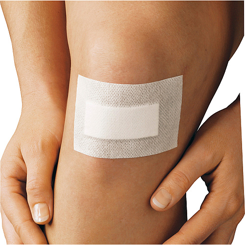 Nexcare Soft Cloth Premium Adhesive Gauze Pad (H3564)