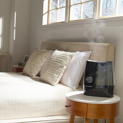 Honeywell HWM845 Warm Mist Humidifier (HWM845B)