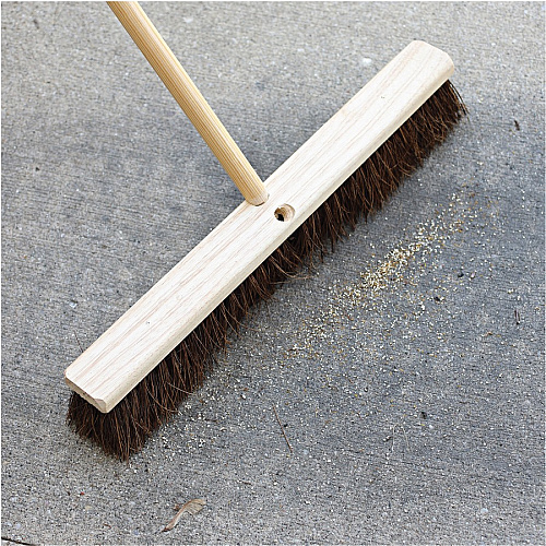 Genuine Joe 24" Push Broomhead (99652CT)