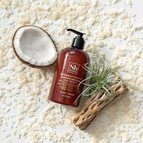 Soapbox Coconut Milk & Sandalwood Liquid Hand Soap (00676)