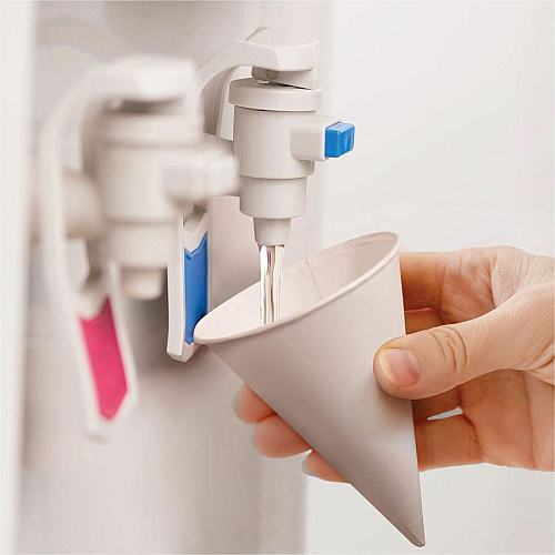 SOLO Eco-Forward 4 oz Treated Paper Cone Water Cups (4BR2050)