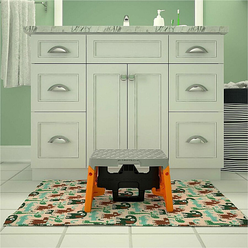 Cosco 1-Step Molded Folding Step Stool (11903BGO1E)