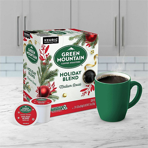 GREEN MOUNTAIN COFFEE ROASTERS K-Cup, Pod Holiday Blend Coffee (6204CT)