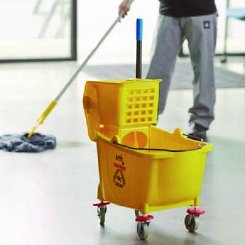 Betco pH7Q Dual Neutral Disinfectant Cleaner, Lemon Scent, 55 gal Drum (3555500)