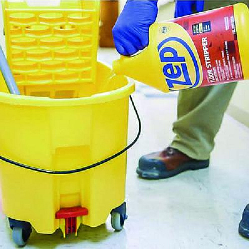 Zep Commercial Floor Stripper, 1 gal Bottle (ZULFFS128EA)