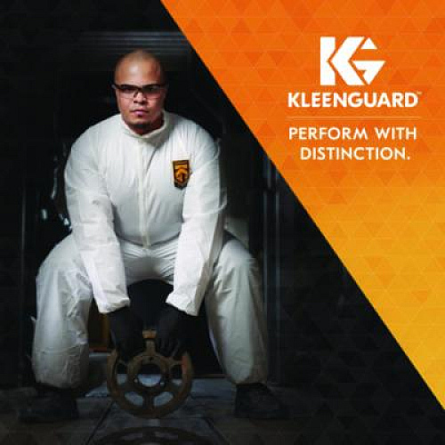 KleenGuard KGA10 Standard Weight Lab Coat for Non-Hazardous Particulate Protection, Large, White, 50/Carton (67320)