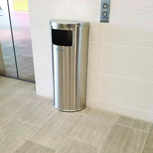 HLS Commercial Side-Entry Trash Can with Wall Mount, 9 gal, Stainless Steel, Silver (HLSC01G09A)