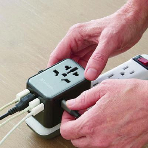 Verbatim UTA-08 Universal Travel Adapter, (3) USB-A/(3) USB-C (32123)
