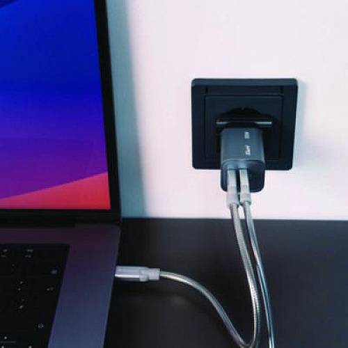 Verbatim 35 W 2-Port GaN Wall Charger, Black/Gray (32200)