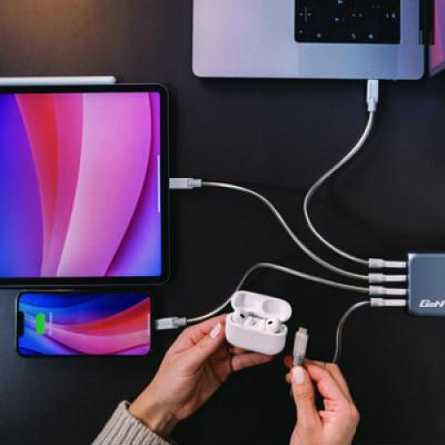 Verbatim 100 W 4-Port GaN Wall Charger, Black/Gray (32202)