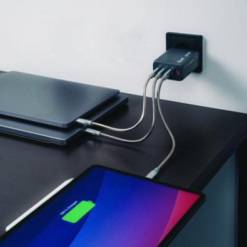 Verbatim 240 W 4-Port GaN Wall Charger, Black/Gray (32205)
