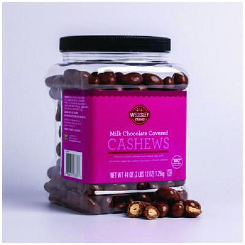 Wellsley Farms Milk Chocolate Covered Cashews, 44 oz Jar (22002346)