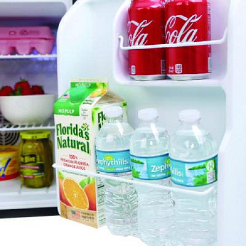 Avanti 1.7 Cu.Ft Superconductor Compact Refrigerator, Black (SAR1701N1B)