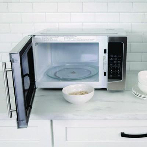 Avanti 1.1 cu ft Compact Microwave Oven, 1,000 W, Mirror-Finish (MT116V4M)