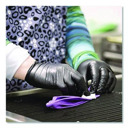 AMMEX Professional Nitrile Exam Gloves, Powder-Free, Small, Black, 100/Box (ABNPF42100BX)