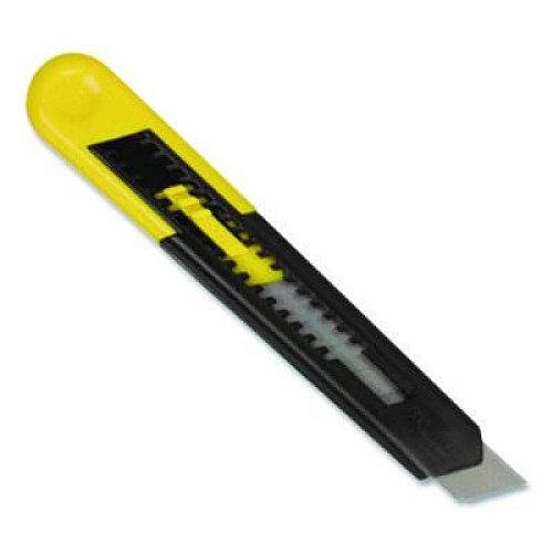 Stanley Two-Pack Quick Point Snap Off Blade Utility Knife, 9 mm and 18 mm Blades, Yellow/Black (10202)