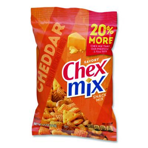 Chex Mix Snacks, Cheddar, 4.5 oz Bag, 8/Carton (SN21553)