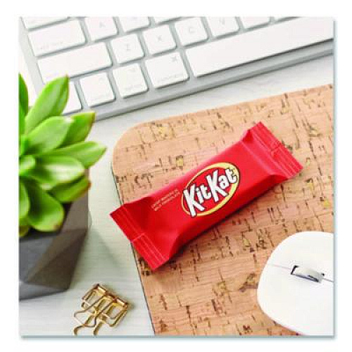 Kit Kat Snack Size, Crisp Wafers in Milk Chocolate,  20.1 oz Bag (07668EA)
