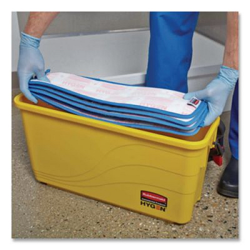 Rubbermaid Commercial HYGEN HYGEN Charging Bucket, 6.8 gal, Yellow (Q95088YW)