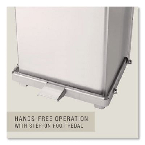 Rubbermaid Commercial Defenders Heavy-Duty Steel Step Can, 13 gal, Steel, Stainless Steel (ST24SSPL)
