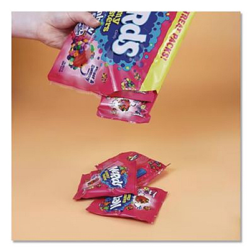 NERDS Rainbow Gummy Clusters Treat Packs, 6 oz Bag (FER08476)