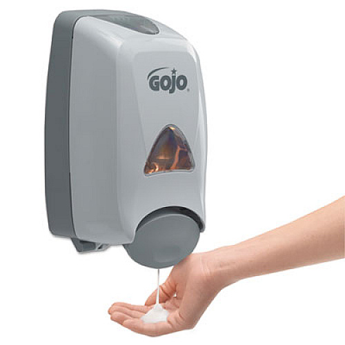 GOJO Luxury Foam Antibacterial Handwash, Refill for FMX-12 Dispenser, Fresh Fruit Scent, 1,250 mL (516204EA)