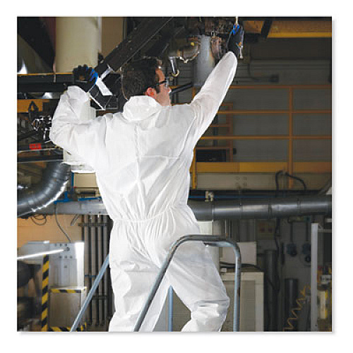 KleenGuard A30 Elastic Back and Cuff Hooded Coveralls, Medium, White, 25/Carton (46112)