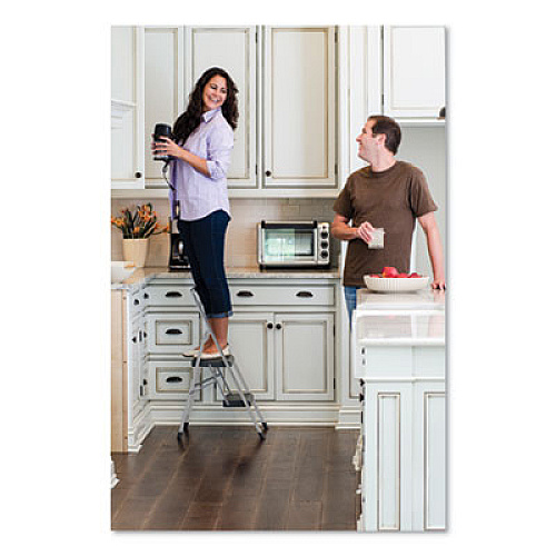 Louisville BLACK AND DECKER STEEL STEP STOOL, 2-STEP, 200 LB CAPACITY, GRAY (BXL436002)