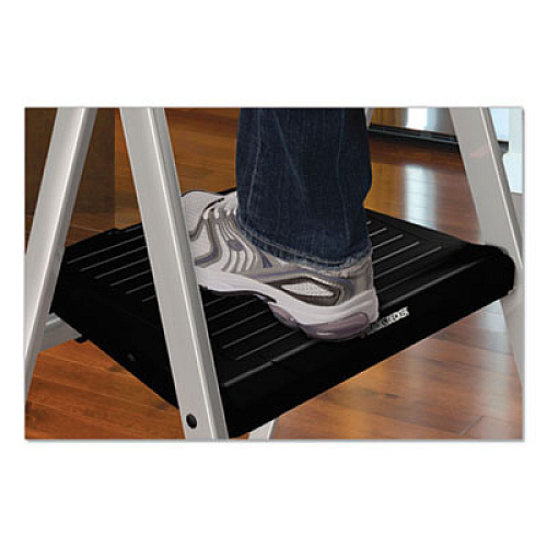 Louisville ALUMINUM STEP STOOL LADDER, 2-STEP, 225 LB CAPACITY, 18.5W X 23.5 SPREAD X 38.5H, SILVER (BXL226002)