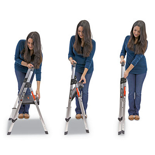 Louisville ALUMINUM STEP STOOL LADDER, 2-STEP, 225 LB CAPACITY, 18.5W X 23.5 SPREAD X 38.5H, SILVER (BXL226002)