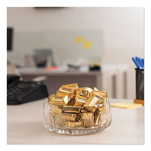 Hershey's NUGGETS, MILK CHOCOLATE WITH TOFFEE AND ALMONDS, 60 OZ (1504289)