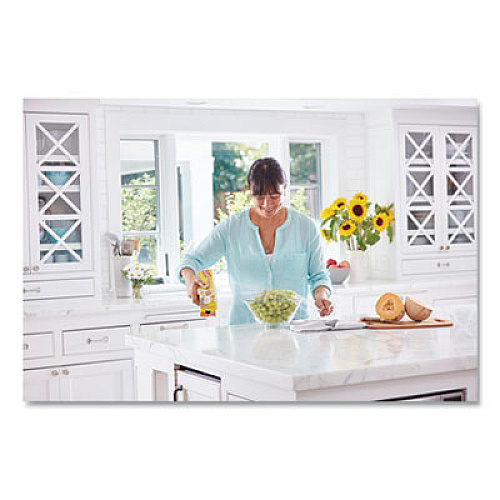 Glad Cling Wrap Plastic Wrap, 300 Square Foot Roll, Clear (00022EA)