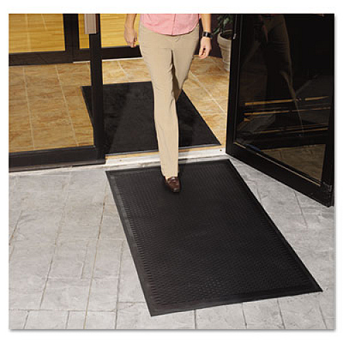 Guardian Clean Step Outdoor Rubber Scraper Mat, Black Ribbon Ribbed Polypropylene Surface, 36" x 60" (14030500)