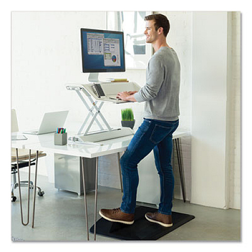 Fellowes ActiveFusion Anti-Fatigue Mat, Rectangular; Beveled Edges, 36" x 24", Black (8707102)