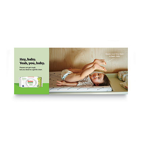 Huggies Natural Care Baby Wipes, Unscented, White, 64/Tub, 4 Tub/Carton (39301)