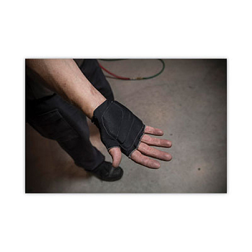 ergodyne ProFlex 800 Glove Liners, 9" Long, Small/Medium, Black, Pair (16104)