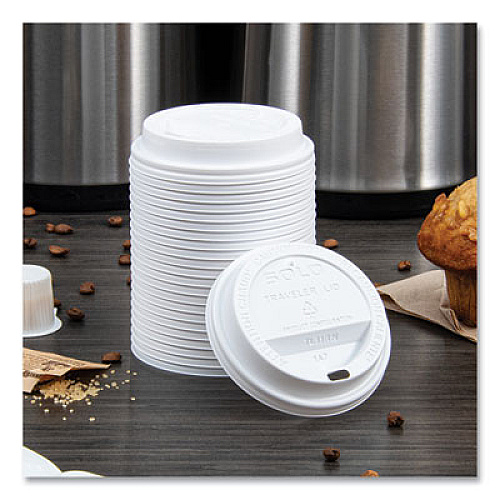 SOLO Traveler Cappuccino Style Dome Lid, Fits 10 oz Hot Cups, Plastic, White, 100/Pack, 10 Packs/Carton (TL31R2)