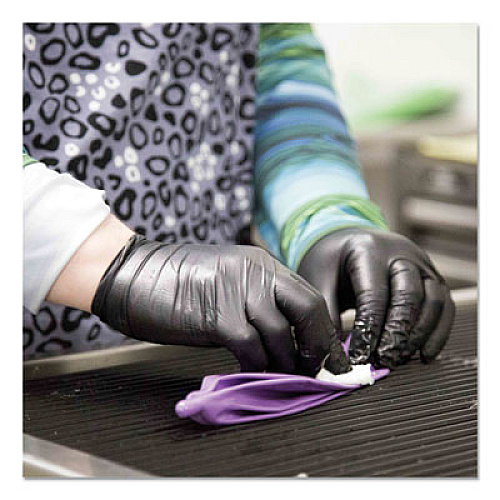 AMMEX Professional Nitrile Exam Gloves, Powder-Free, Medium, 3 mil Thick, 9.5" Long, Black, 100/Box, 10 Boxes/Carton (ABNPF44100CT)