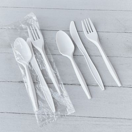 Boardwalk Three-Piece Cutlery Kit, Mediumweight, Fork/Knife/Spoon, 6.97", Plastic, White, 250/Carton (3COMBOKITPP)