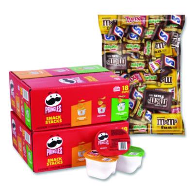 MARS Mini Milk Chocolate and Pringles Snack Stacks Variety Combo Pack, 62 oz Bag Mini/Fun Size, (36) Cups Assorted Flavors/Bundle (60004170)