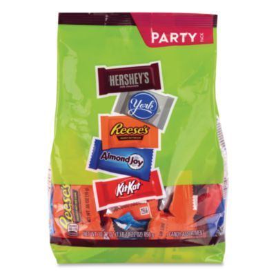 Hershey's Candy Snack Size Party Pack, 30.22 oz Bag, 58 Individually Wrapped Pieces (22002590)