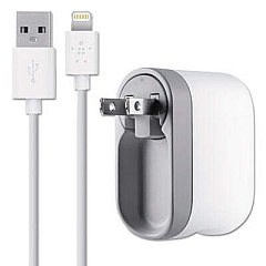 Belkin F8J032TT04 2.1 Amp Swivel Charger with Lightning Cable
